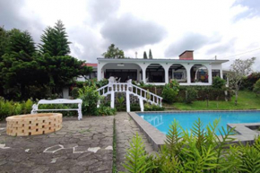 Villa Casa Remiraz - Spanish Hacienda